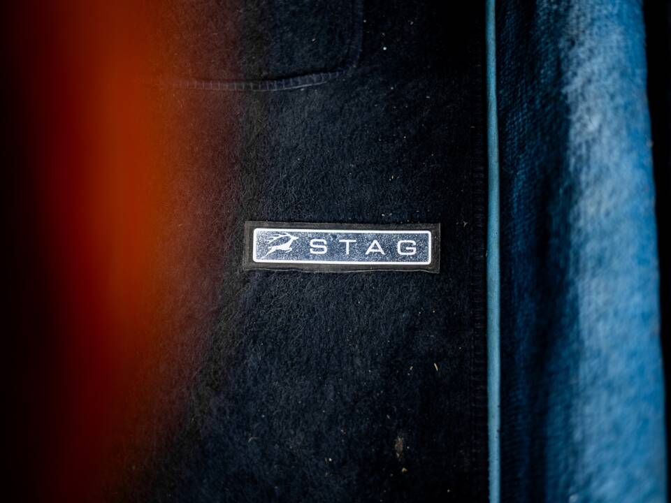 Image 22/26 de Triumph Stag (1973)