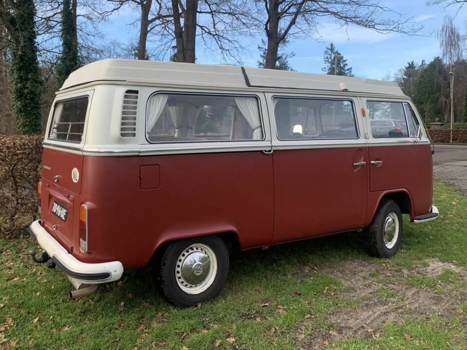 Bild 6/7 von Volkswagen T2a Kleinbus (1972)