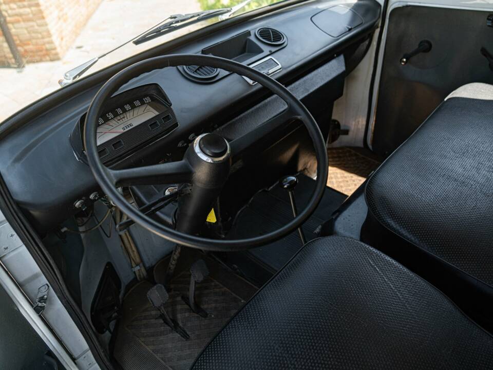 Imagen 24/39 de FIAT 238 - 1500 (1976)