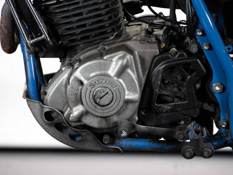Image 26/50 of Suzuki DR 600 S (1986)