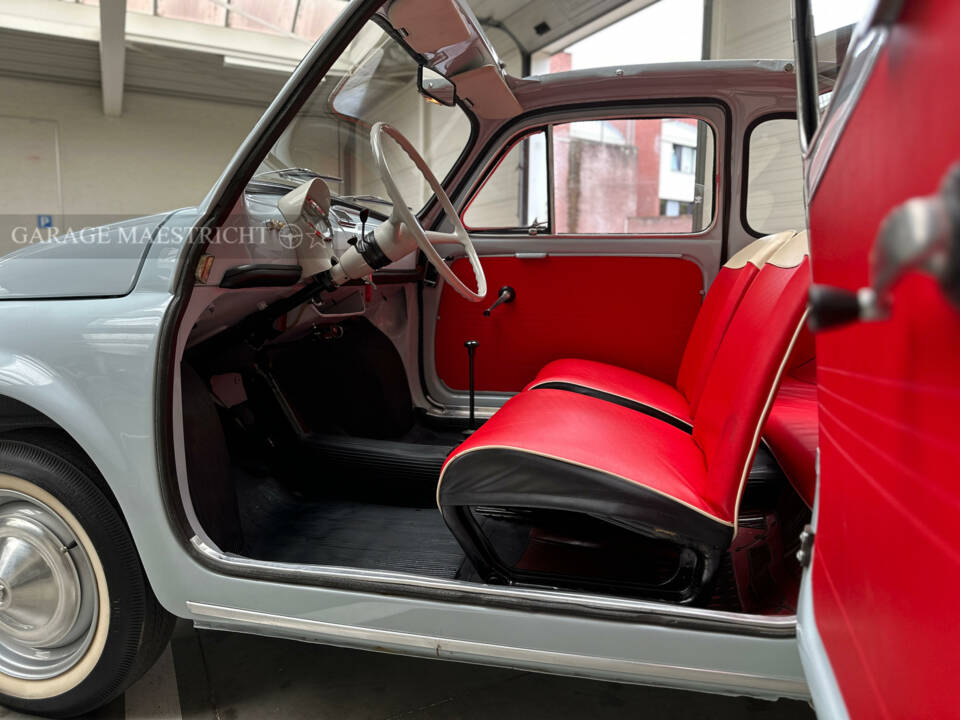Image 20/102 of FIAT 500 D (1963)