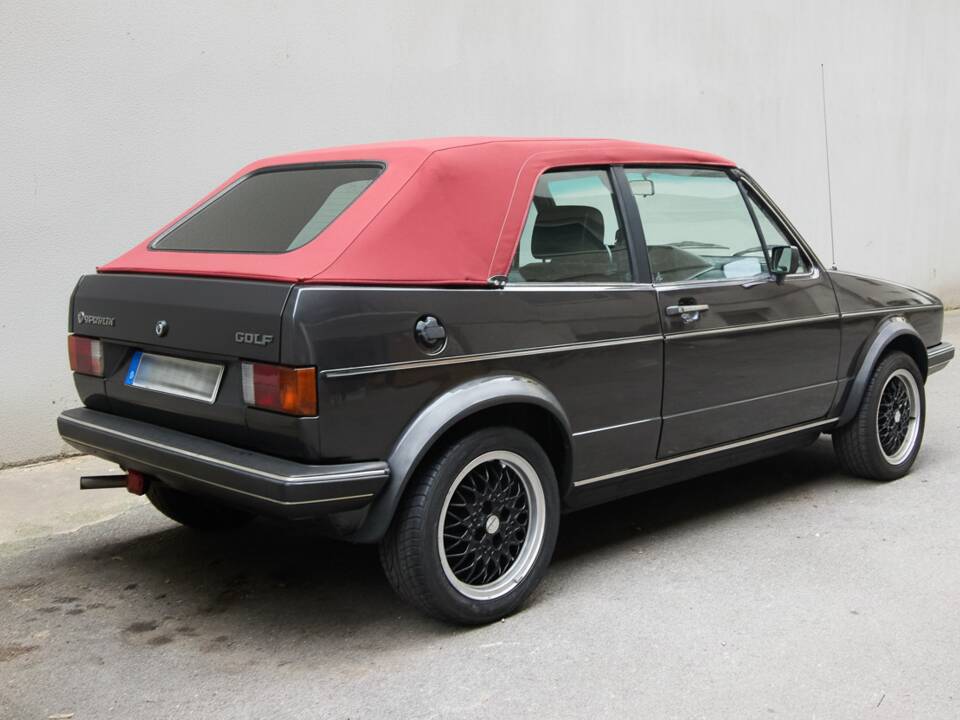 Afbeelding 2/4 van Volkswagen Golf Mk I Convertible 1.6 (1984)