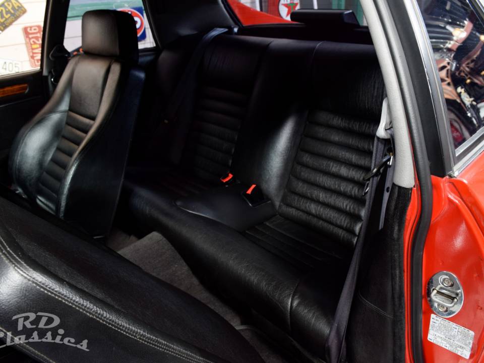 Image 18/43 of Jaguar XJ-S V12 (1990)