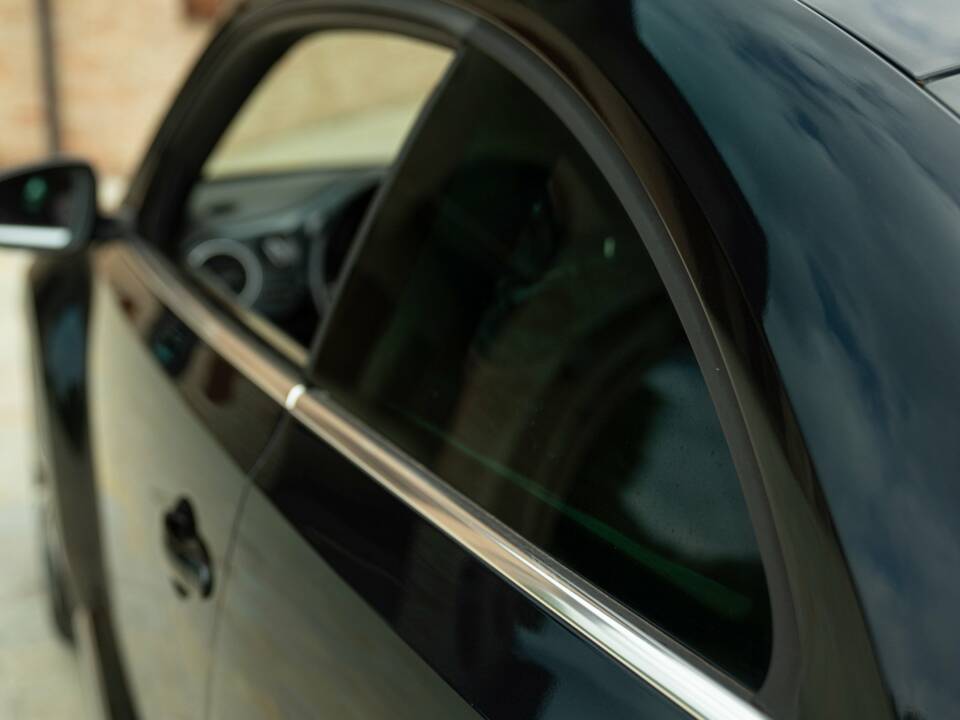 Image 17/50 of Volkswagen New Beetle 2.0 (2012)