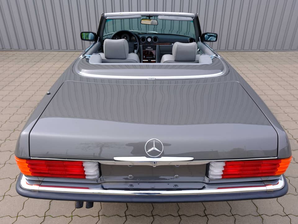 Image 69/96 of Mercedes-Benz 560 SL (1987)