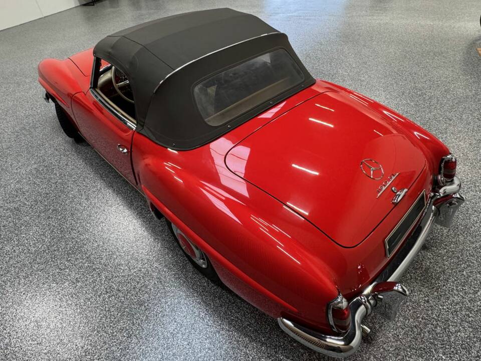 Image 8/8 of Mercedes-Benz 190 SL (1962)
