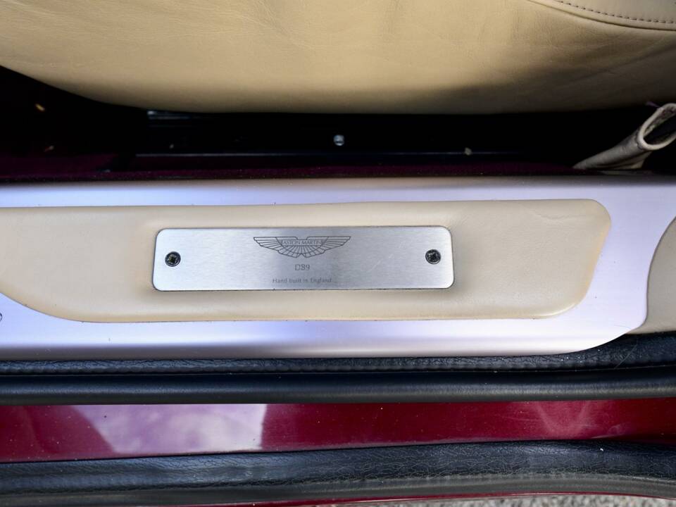 Bild 34/50 von Aston Martin DB 9 (2005)