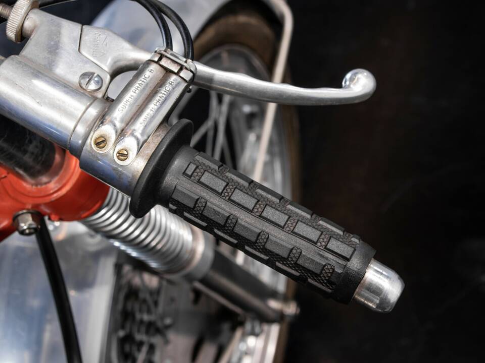 Image 19/32 of Berneg DUMMY (1952)