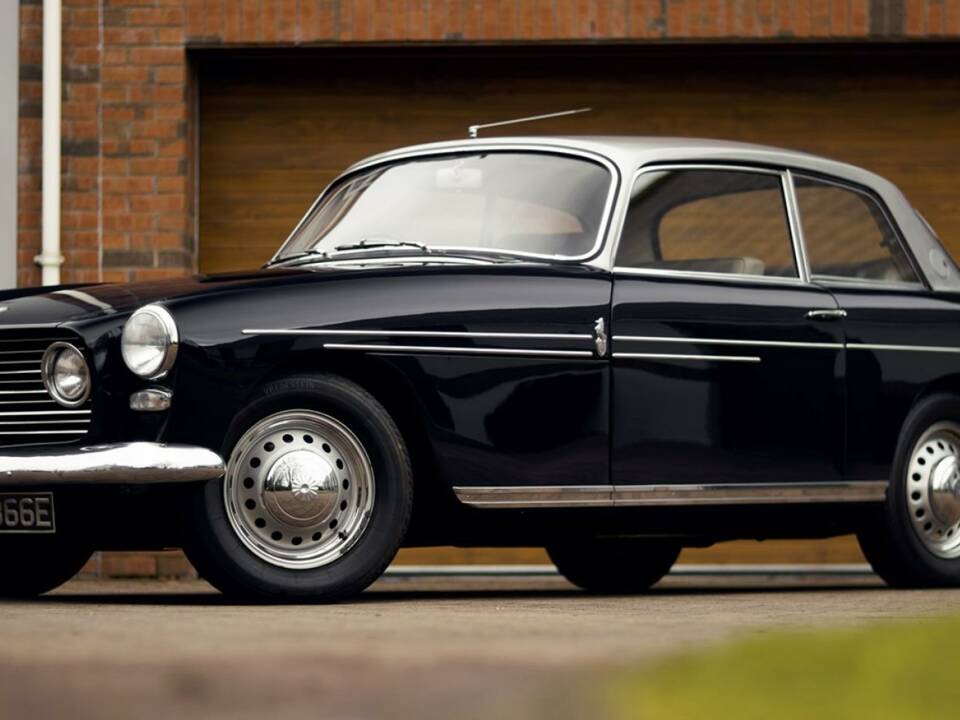 Image 6/50 of Bristol 409 (1967)