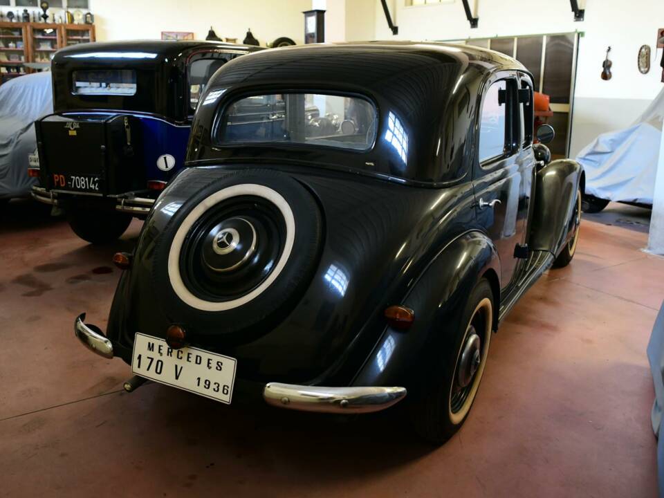 Image 5/50 de Mercedes-Benz 170 V Saloon (1938)