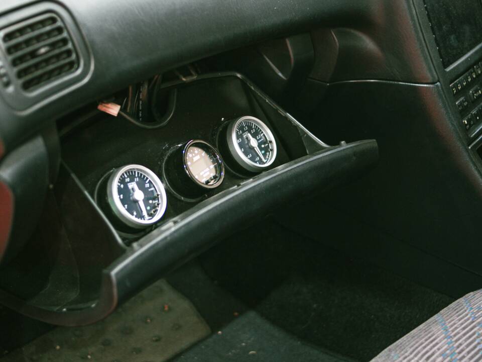 Imagen 11/33 de Toyota Celica GT-Four (1997)