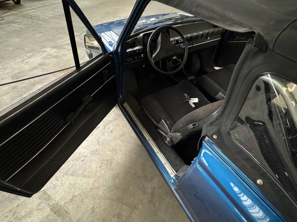 Image 40/85 de Volvo 66 (1980)