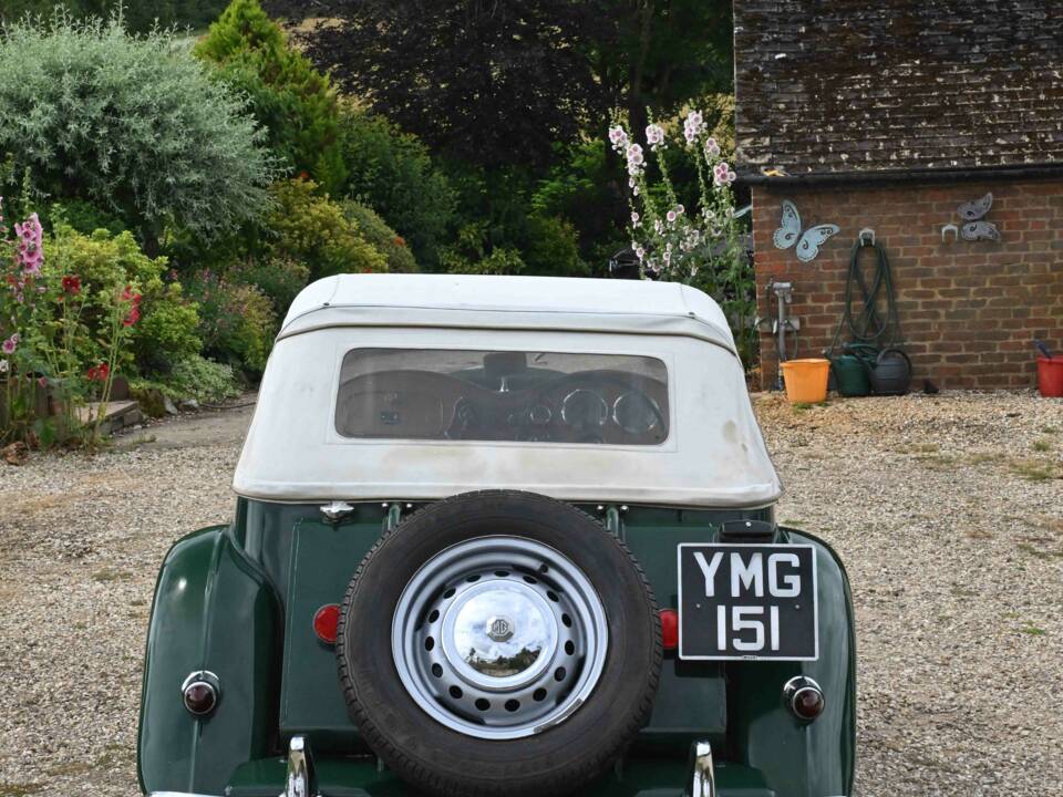 Image 38/50 of MG TD (1953)