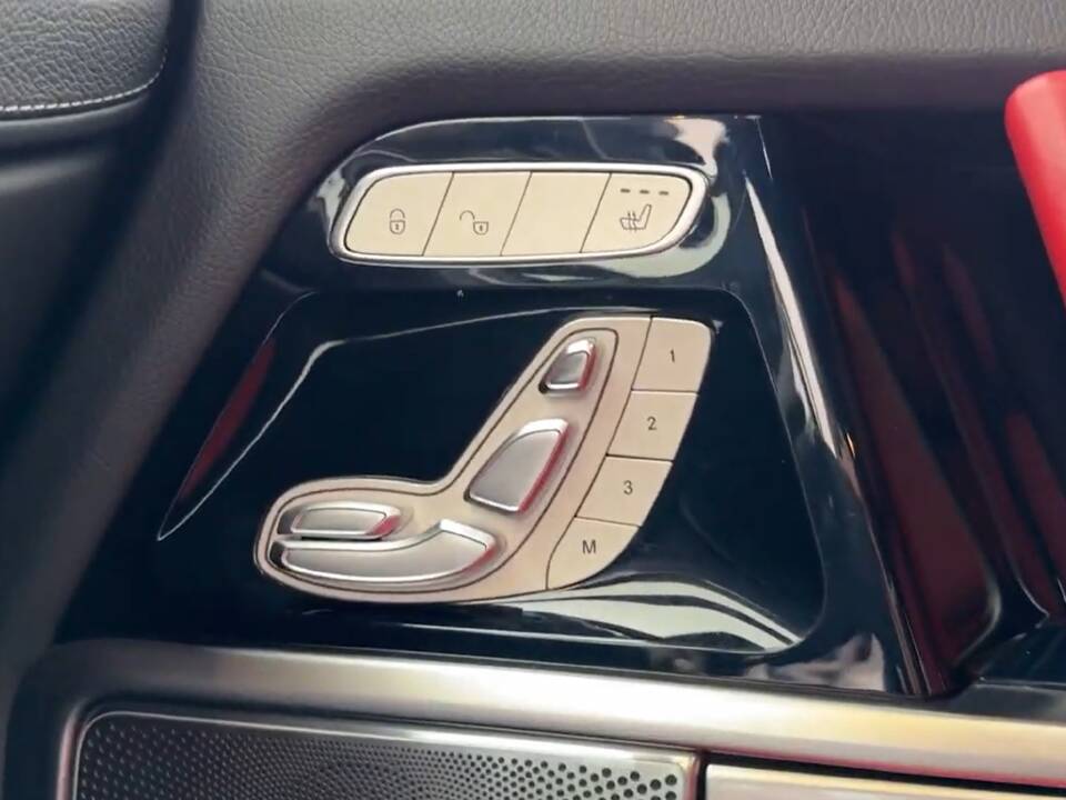 Image 11/13 of Mercedes-Benz G 400 d (LWB) (2021)