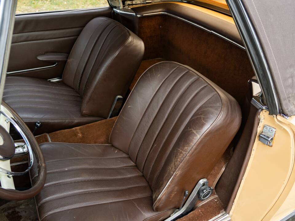 Bild 16/31 von Mercedes-Benz 230 SL (1966)