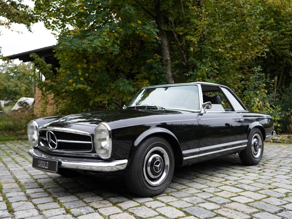 Image 9/12 of Mercedes-Benz 230 SL (1964)