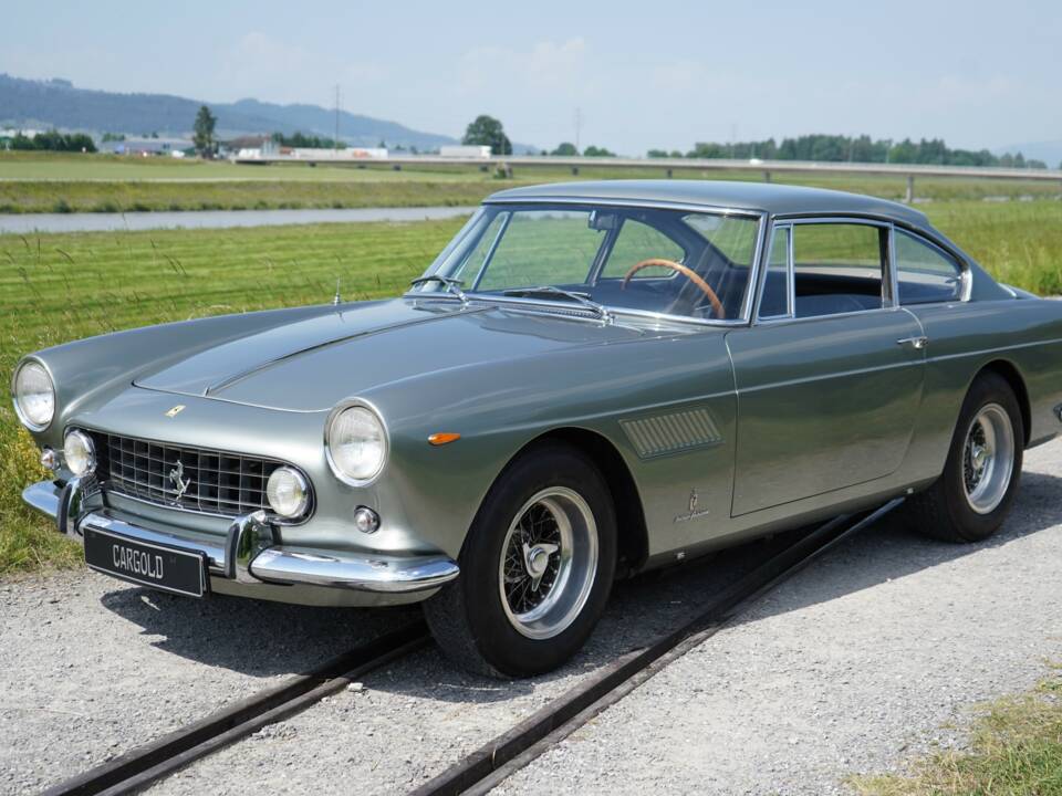 Afbeelding 52/72 van Ferrari 250 GTE (1962)