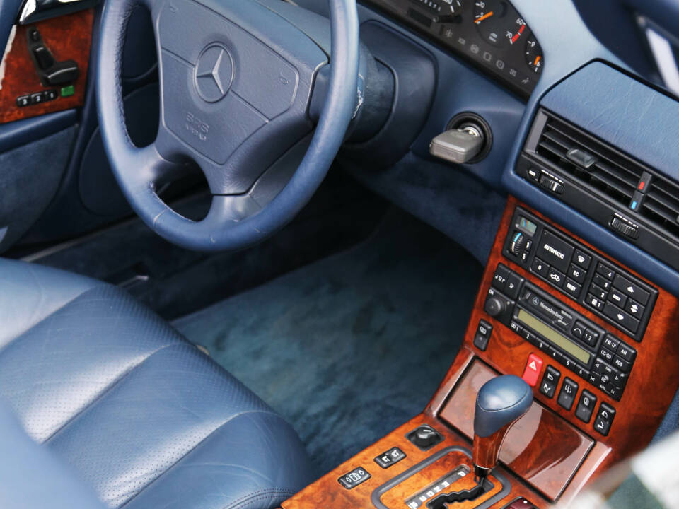 Bild 29/42 von Mercedes-Benz SL 600 (1994)