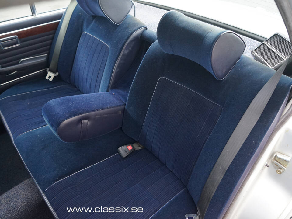 Bild 4/15 von BMW 3,0 L (1975)