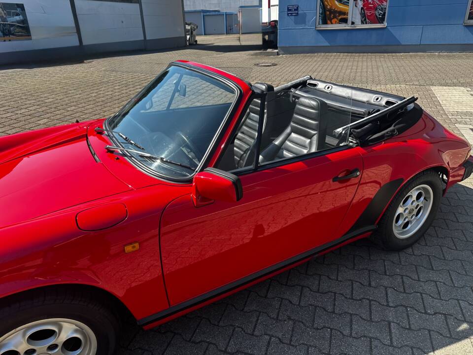 Bild 15/41 von Porsche 911 Carrera 3.2 (1984)