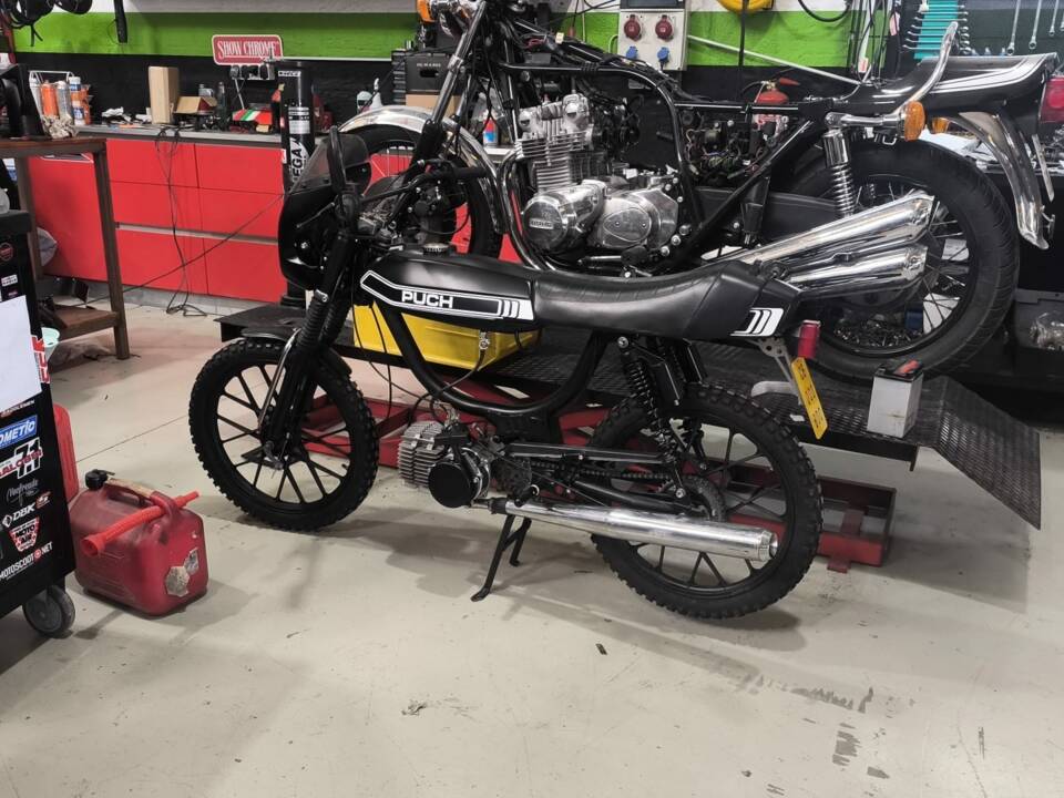 Image 1/7 of Puch Magnum Mk II (1979)