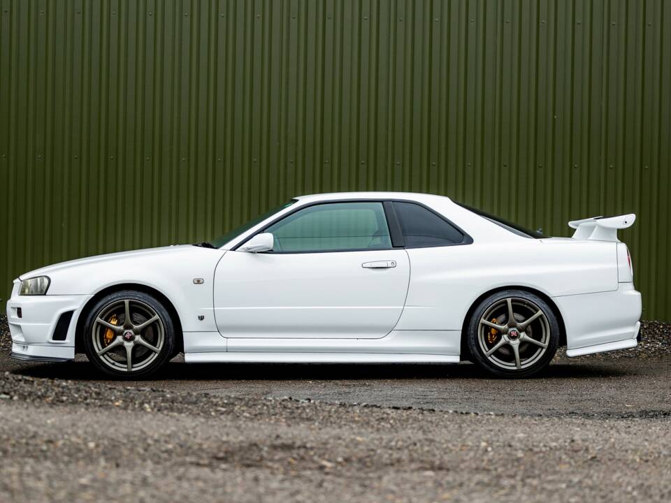 Image 2/50 of Nissan Skyline GT-R (1999)