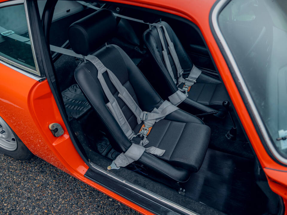 Image 57/63 of Porsche 911 R (1967)