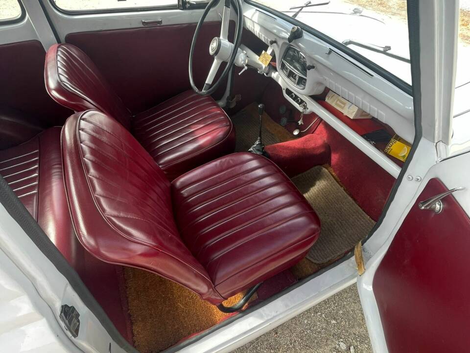 Image 47/51 of Austin A 35 (1959)