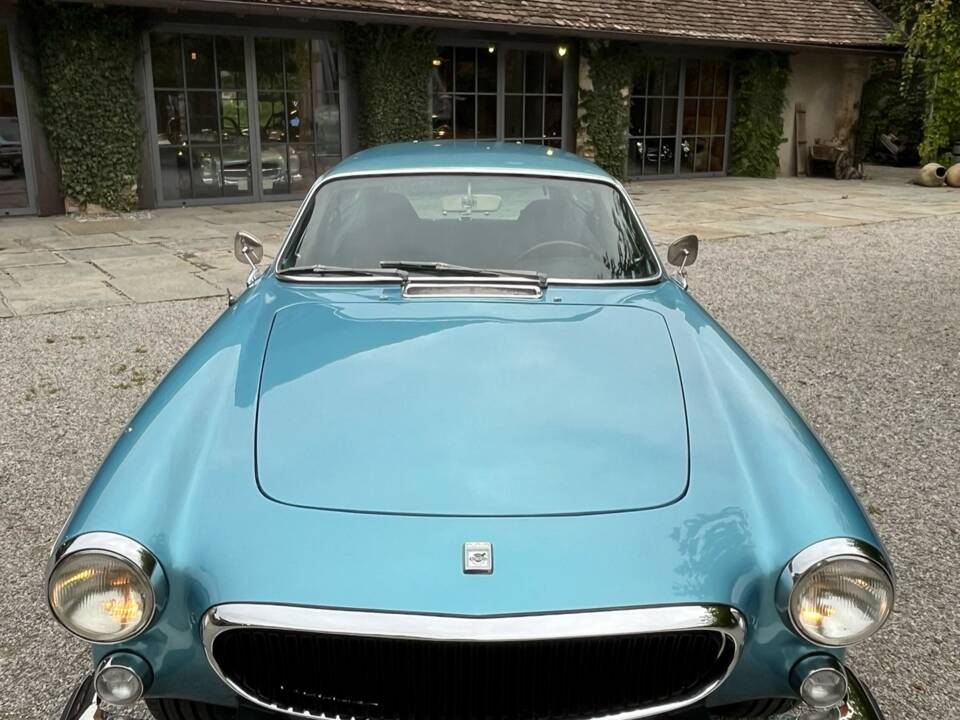 Bild 5/35 von Volvo 1800 ES (1973)