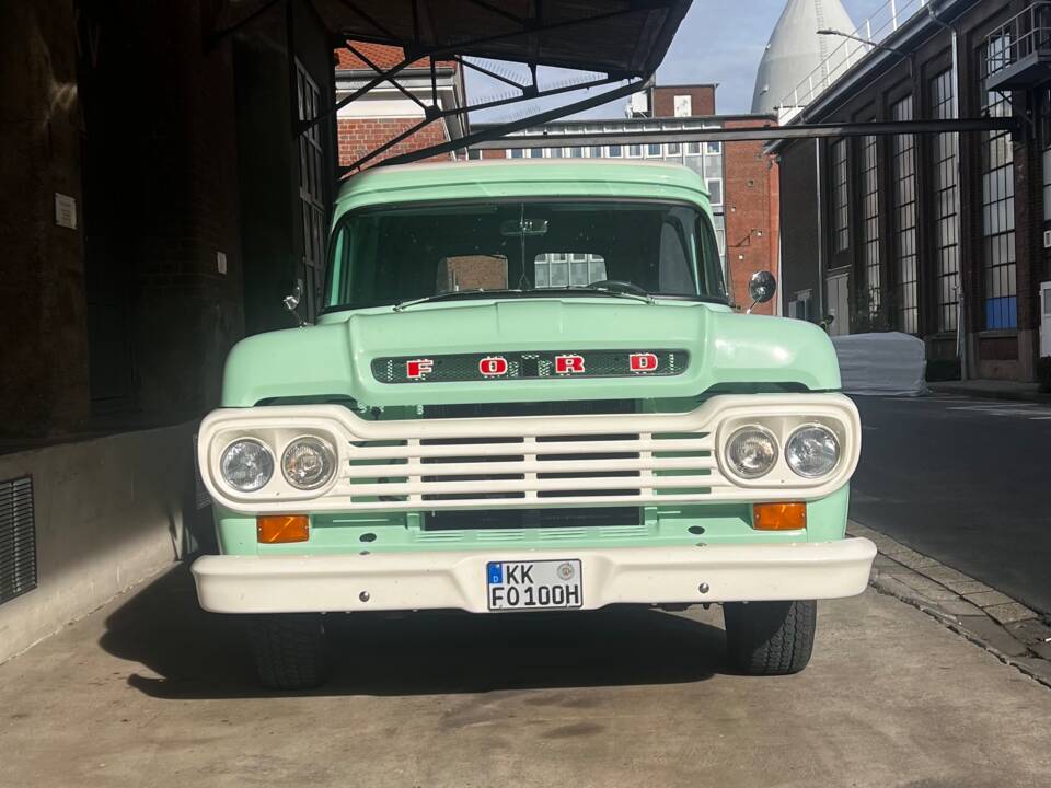Bild 8/29 von Ford F-100 Panel Van (1959)