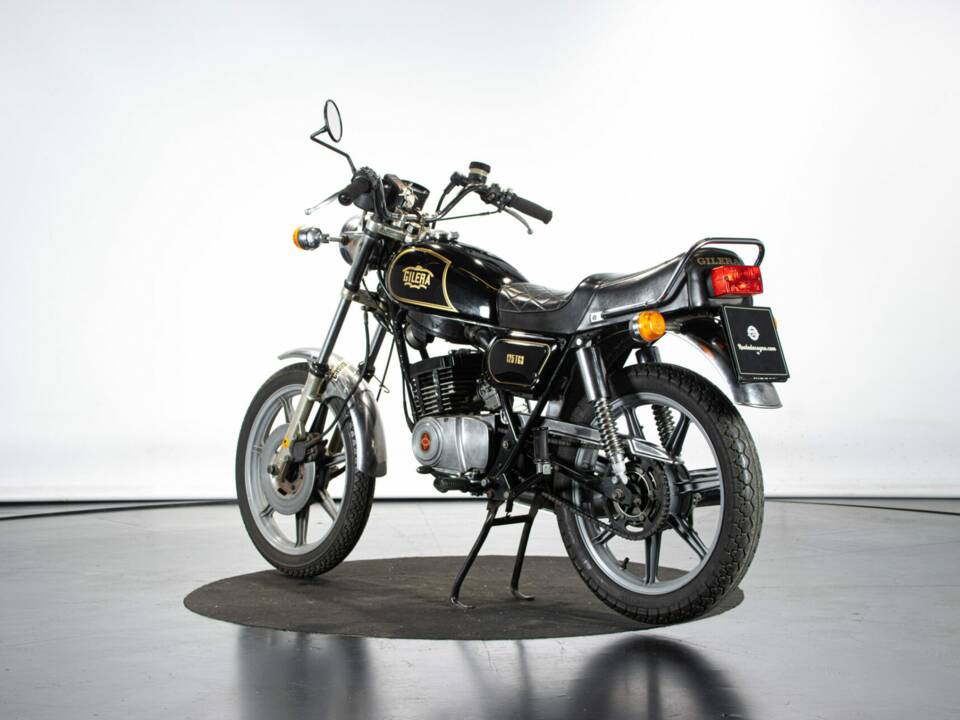 Immagine 2/50 di Gilera 125 TG-3 (1980)