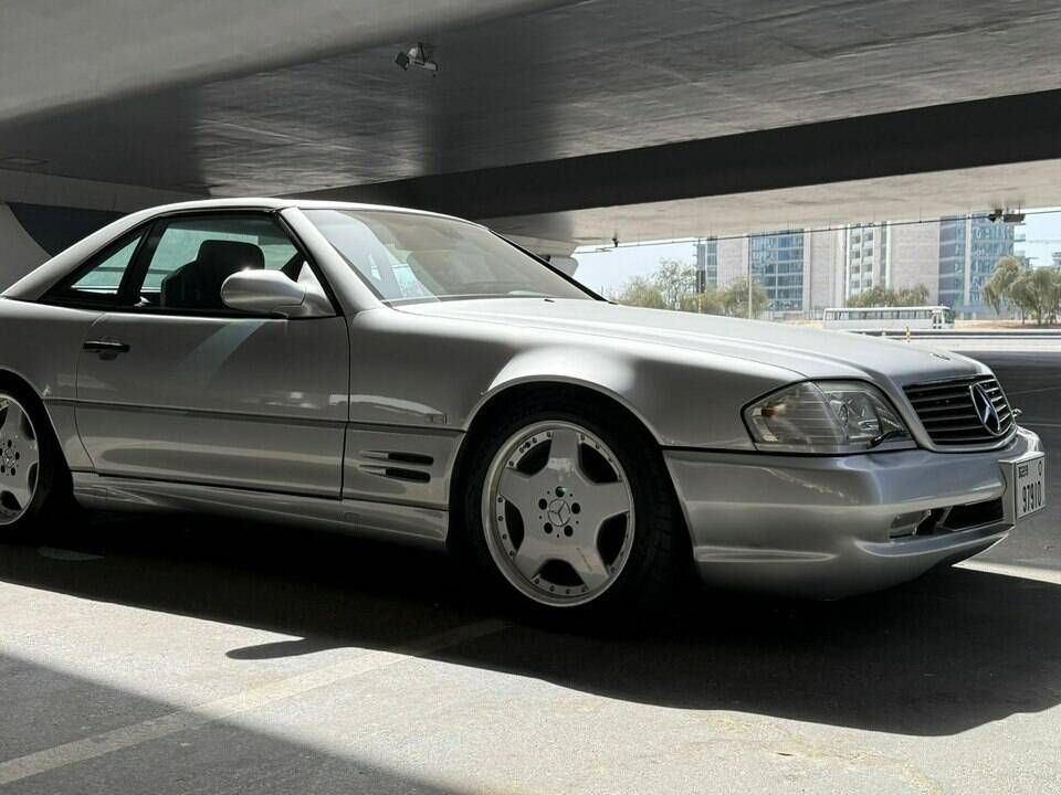 Image 3/12 of Mercedes-Benz SL 60 AMG (1998)
