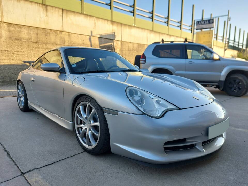 Immagine 2/23 di Porsche 911 GT3 (2004)