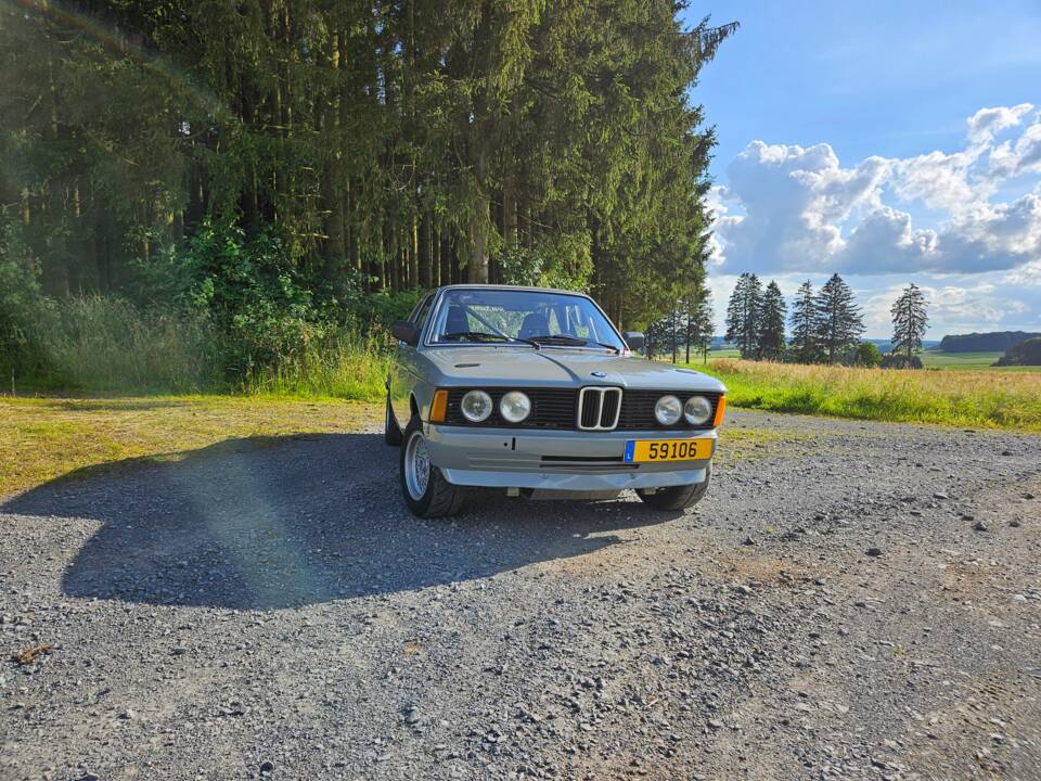 Image 9/64 of BMW 320&#x2F;4 (1977)