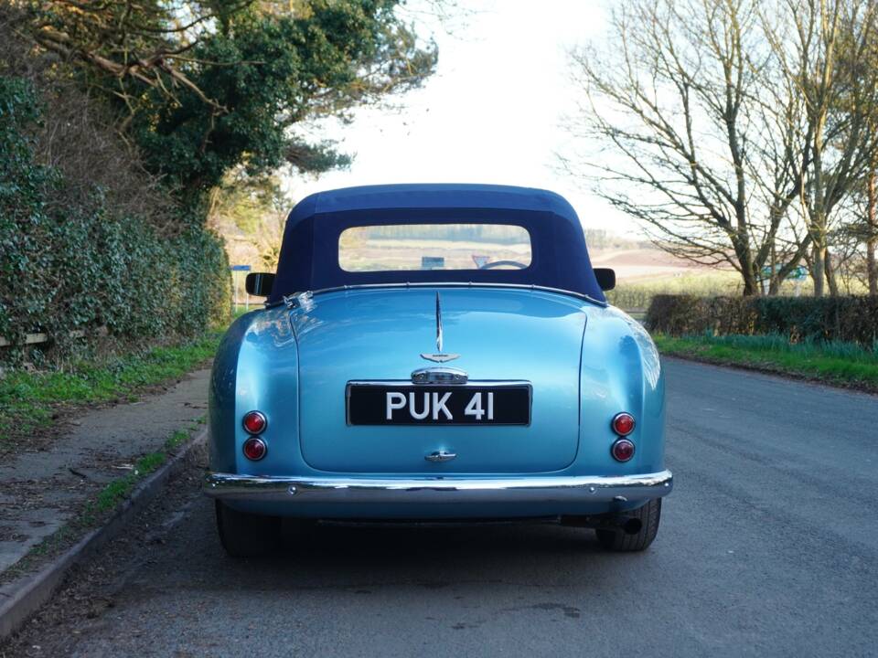Image 24/29 of Aston Martin DB 2/4 Mk II DHC (1955)