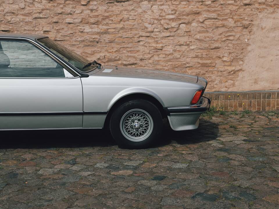 Bild 12/106 von BMW 633 CSi (1976)