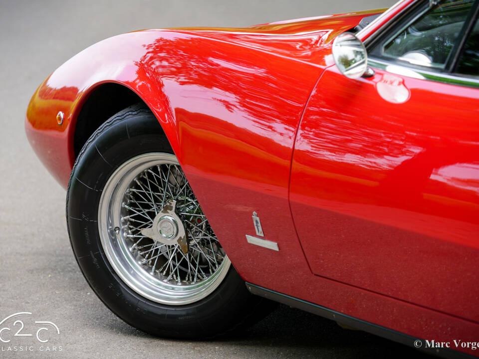Image 64/80 of Ferrari 365 GTC&#x2F;4 (1972)