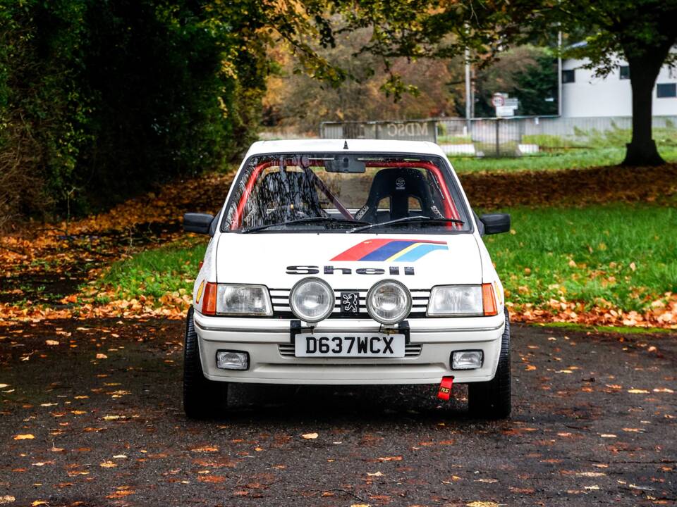 Imagen 23/44 de Peugeot 205 GTi 1.9 (1987)