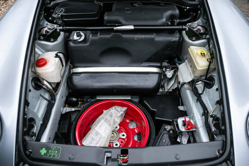 Immagine 33/50 di Porsche 911 Carrera RS (1995)