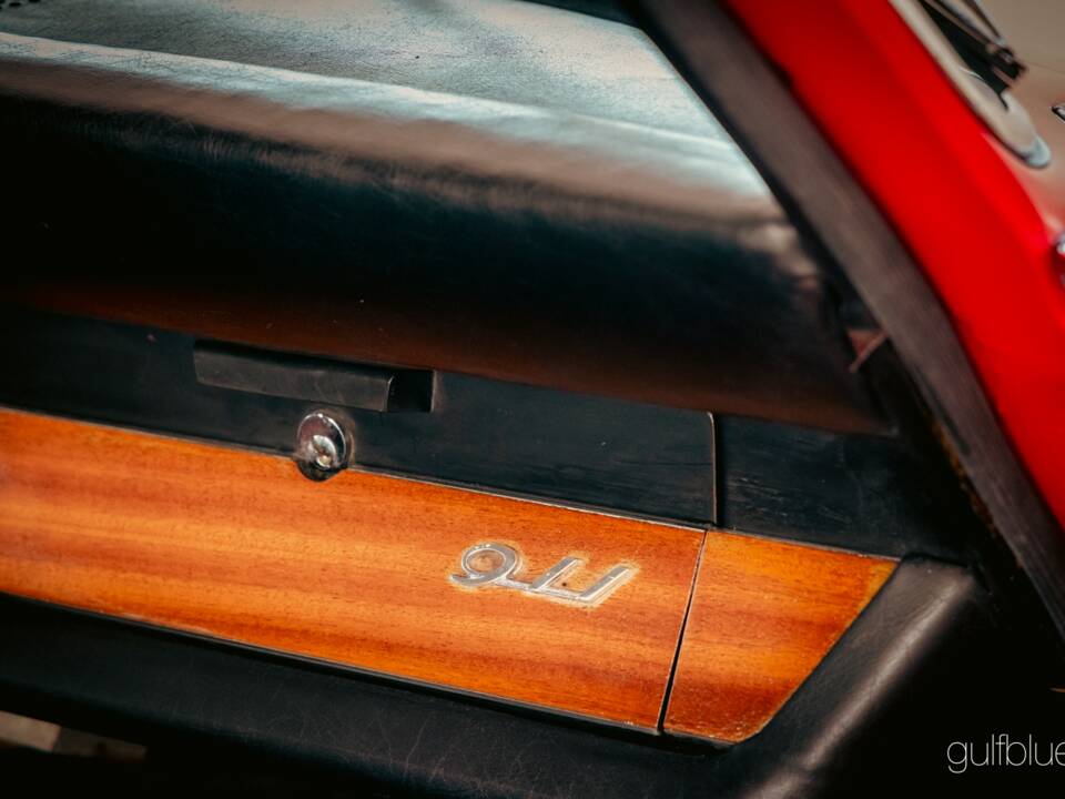 Image 40/59 of Porsche 911 2.0 (1966)