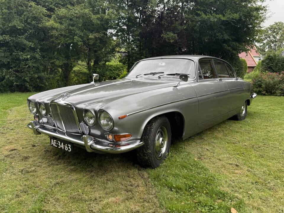Bild 3/8 von Jaguar 420 G (1968)