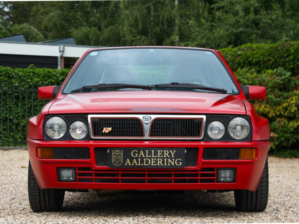 Bild 21/50 von Lancia Delta HF Integrale Evoluzione II (1994)