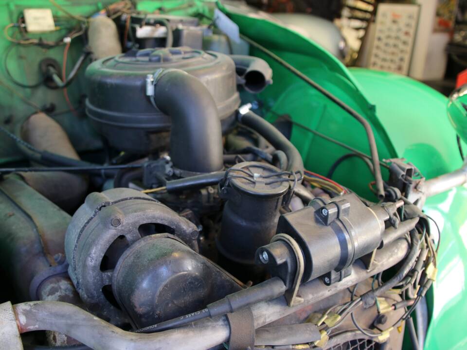 Image 30/35 de Citroën 2 CV 6 (1987)