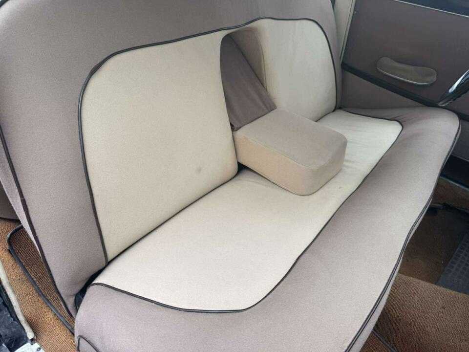 Bild 17/31 von FIAT 1400 A Diesel (1957)