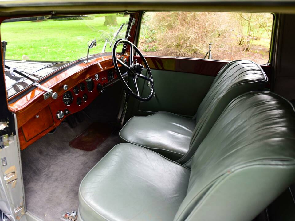 Image 24/50 of Rolls-Royce 20&#x2F;25 HP (1934)