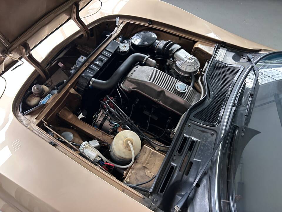 Image 20/35 of Opel GT 1900 (1970)