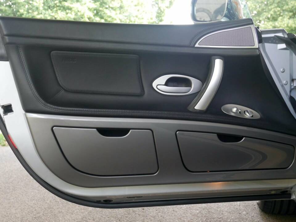 Afbeelding 16/26 van BMW Z8 (2001)