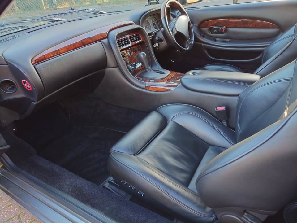 Image 5/5 of Aston Martin DB 7 Vantage Volante (2001)