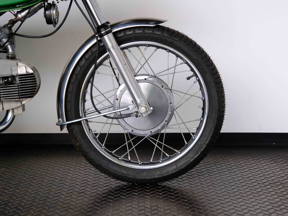 Image 2/57 of Benelli 125 Sport Special (1971)