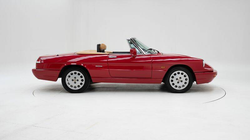 Imagen 6/15 de Alfa Romeo 2.0 Spider (1991)